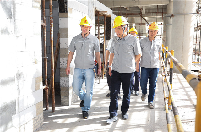 高溫作業(yè)，安全第一！中天與你并肩而行！