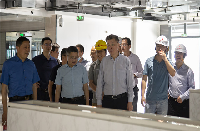 合肥市委常委、副市長(zhǎng)路軍赴安徽公司合肥市第六中學(xué)新校區(qū)項(xiàng)目調(diào)研